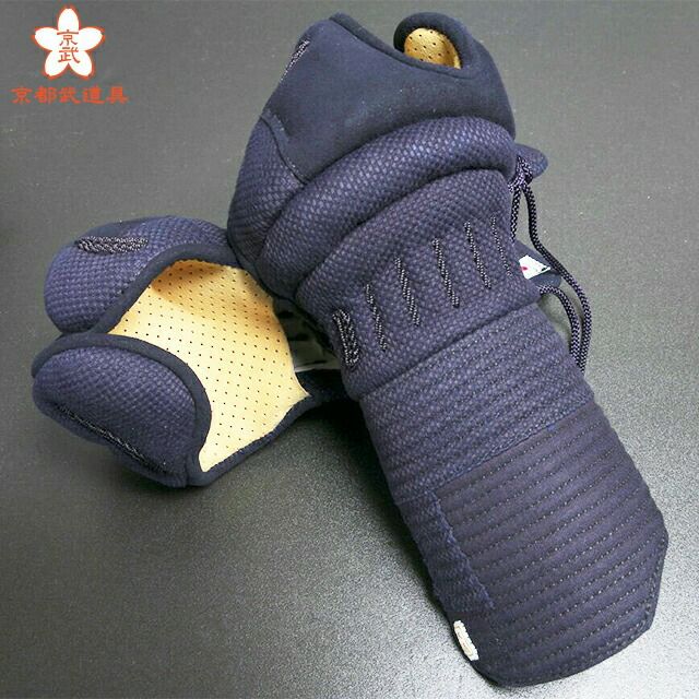 剣道 防具 純国産5mmミシン小手『木鶏』 | 京都武道具